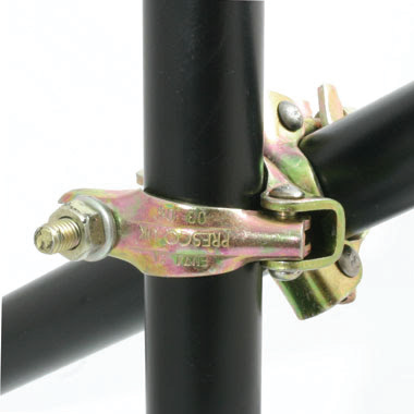 مربط سقايل متحرك جلفن أصفر وسط في الأردن